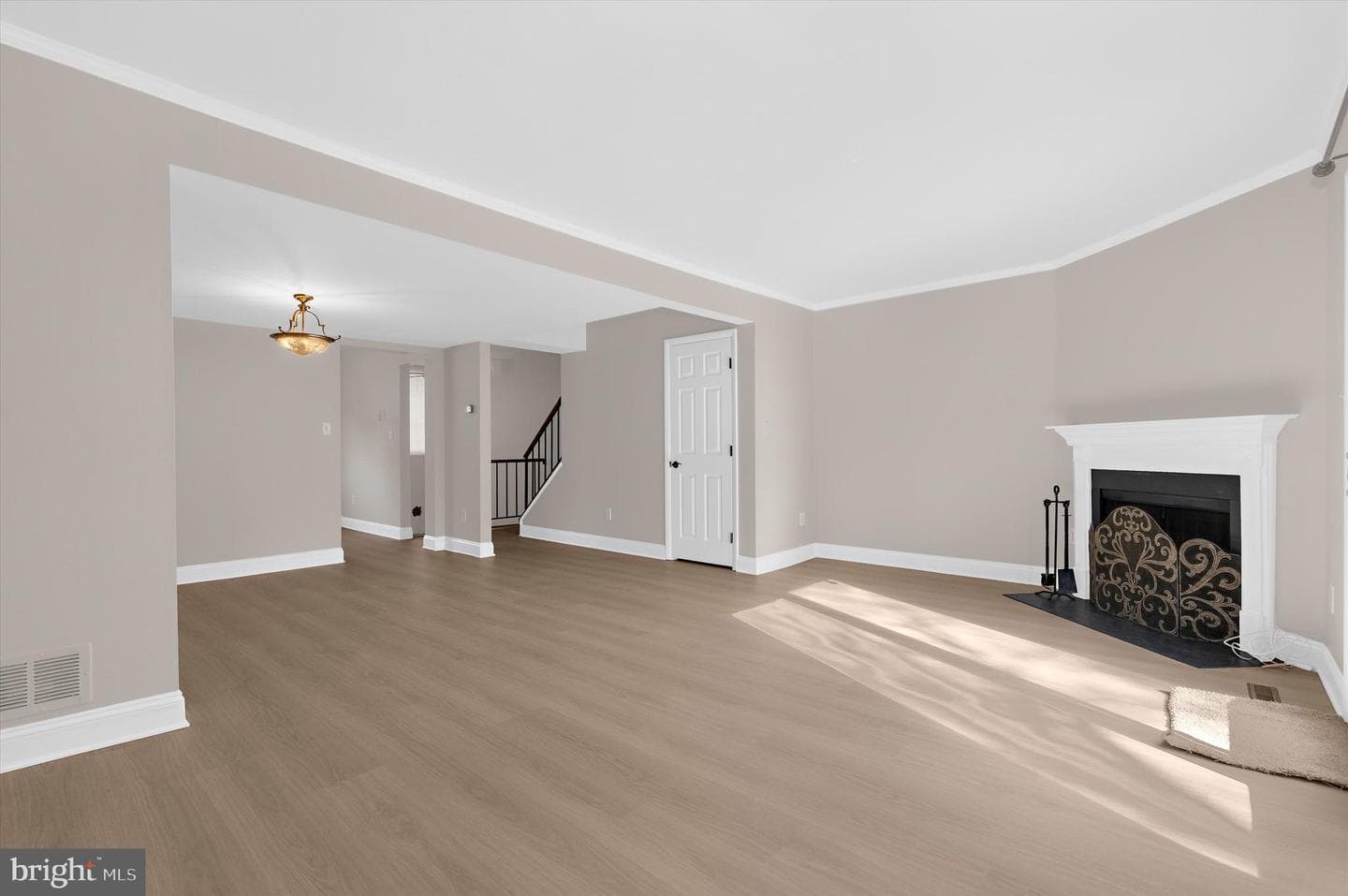 9221 Bellbeck Road photo 5