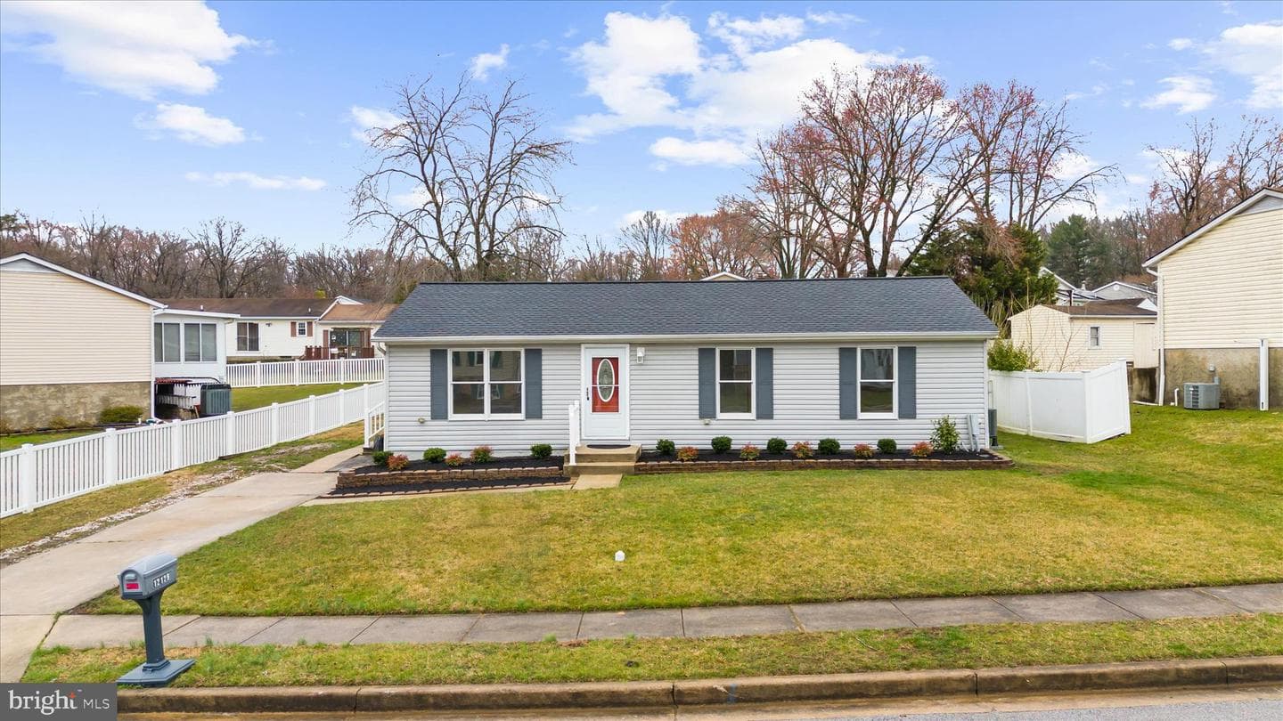 12129 Buttonwood Lane photo 47
