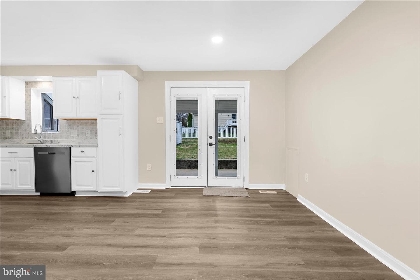 12129 Buttonwood Lane photo 7