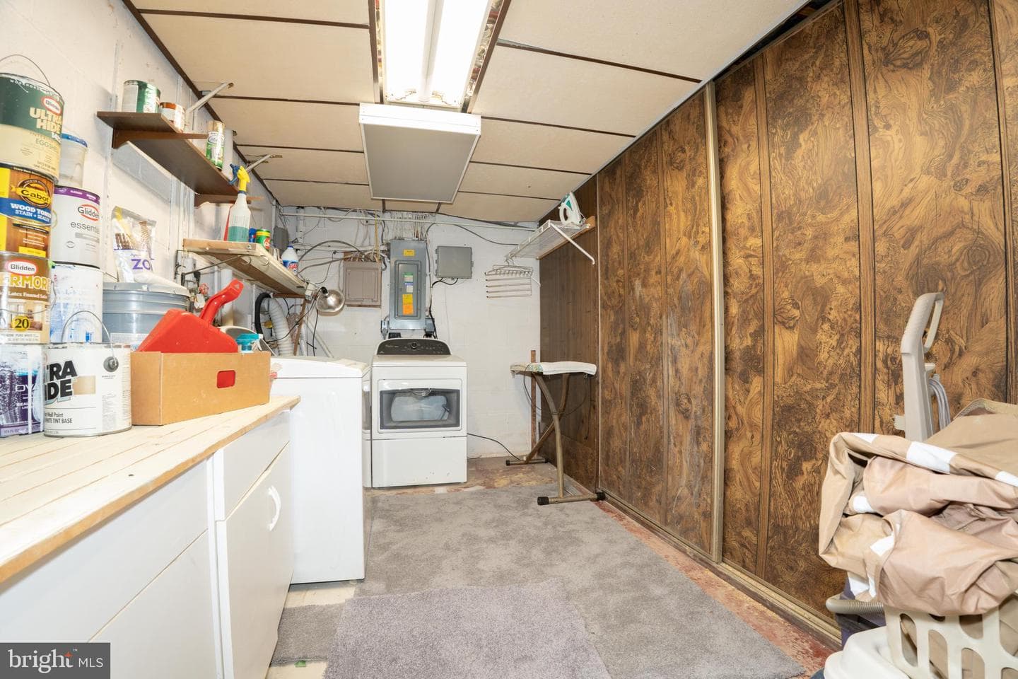 319 N Marlyn Avenue photo 37