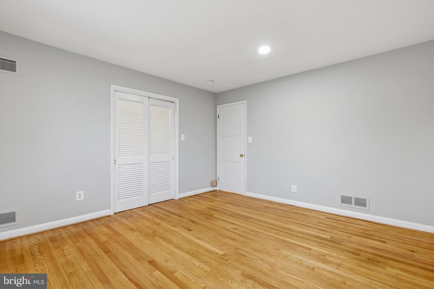 6703 Glenkirk Road photo 15