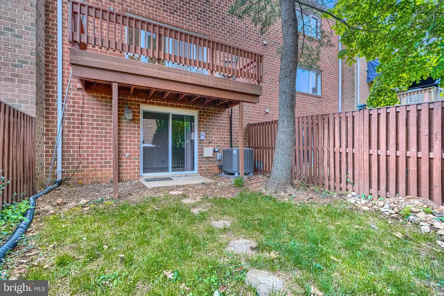 95 Blondell Court photo 21