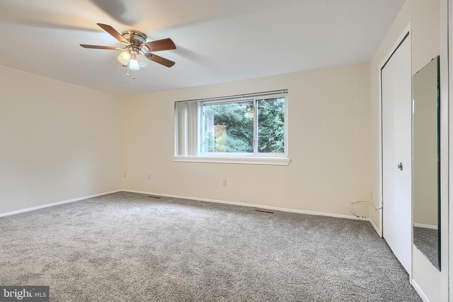 95 Blondell Court photo 38