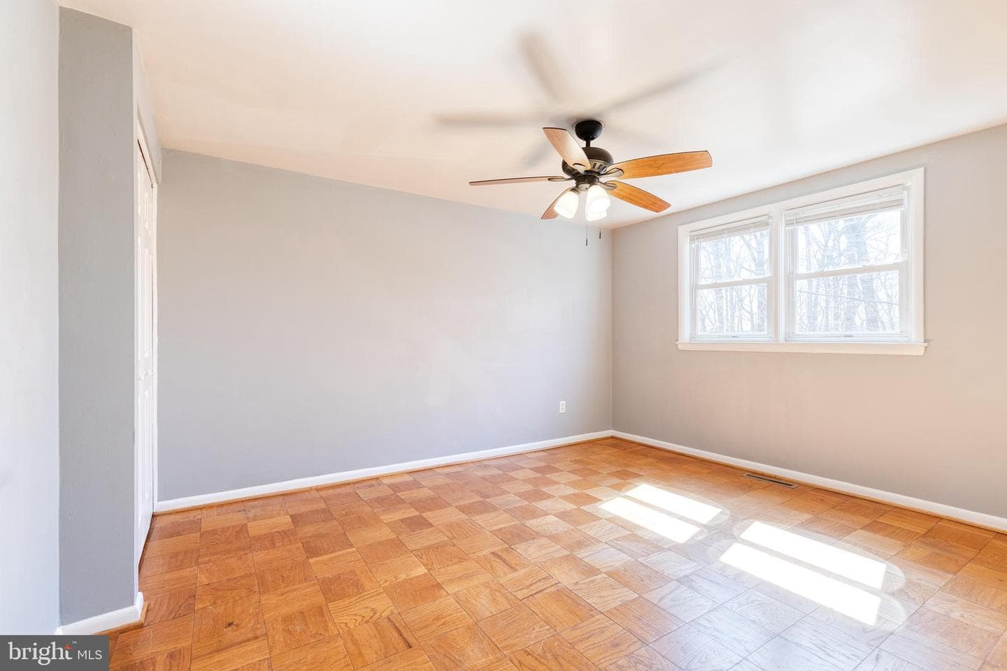 933 Circle Drive photo 16