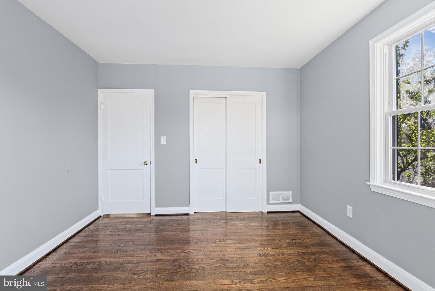 1413 Glendale Road photo 12