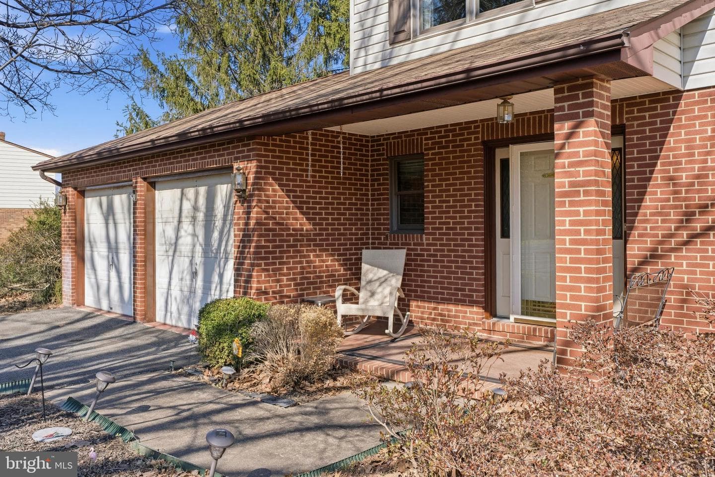 14017 Manor Road photo 8