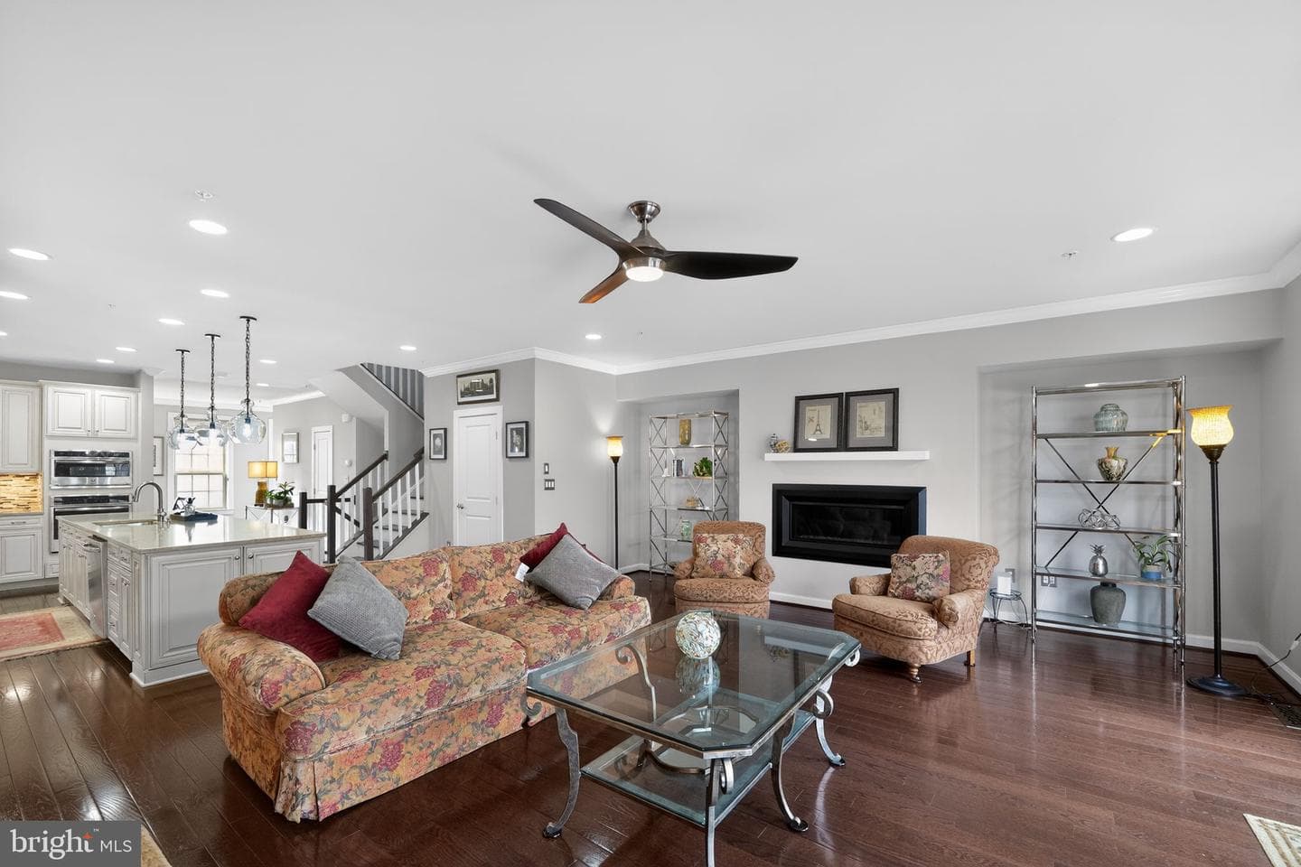 4 Wedge Way photo 3
