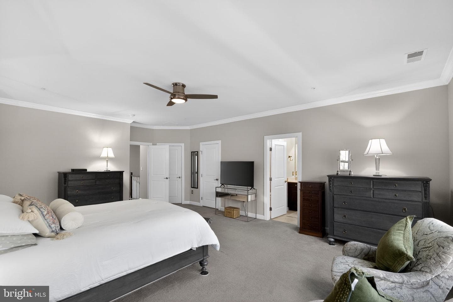 4 Wedge Way photo 32