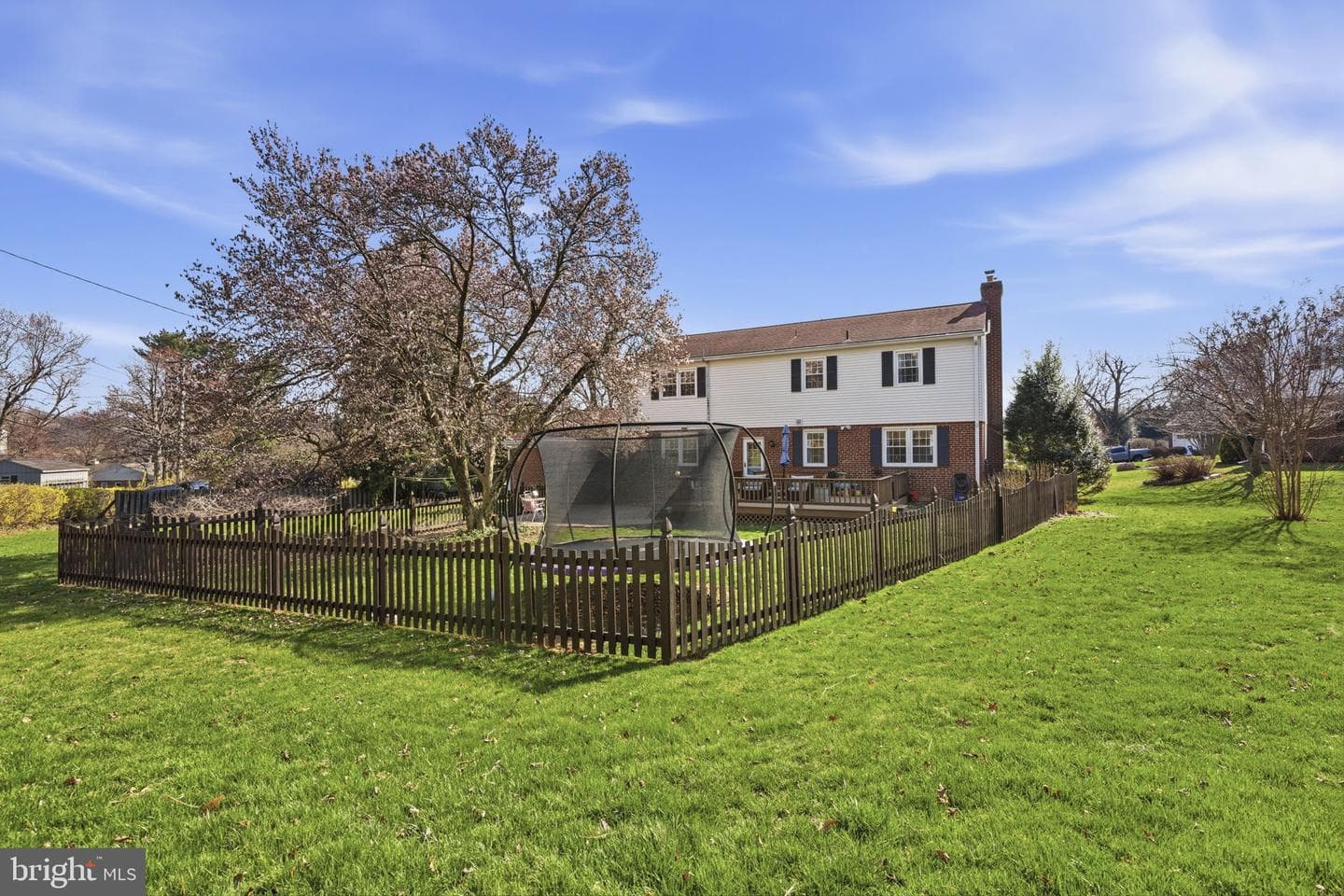 1 Glenluce Court photo 34
