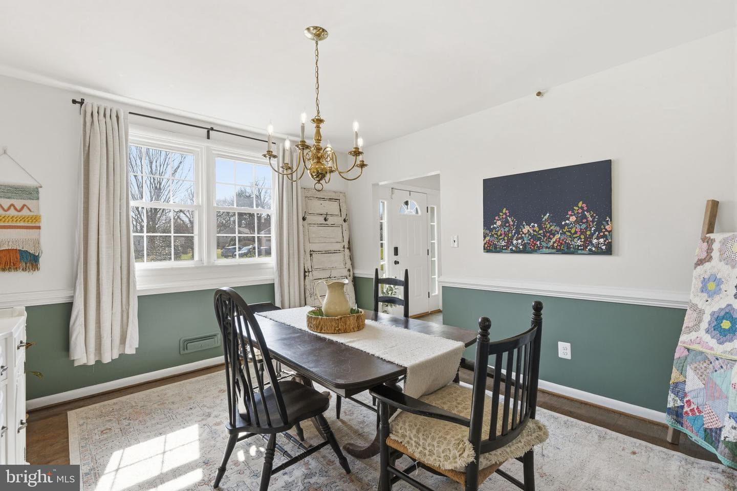 1 Glenluce Court photo 8