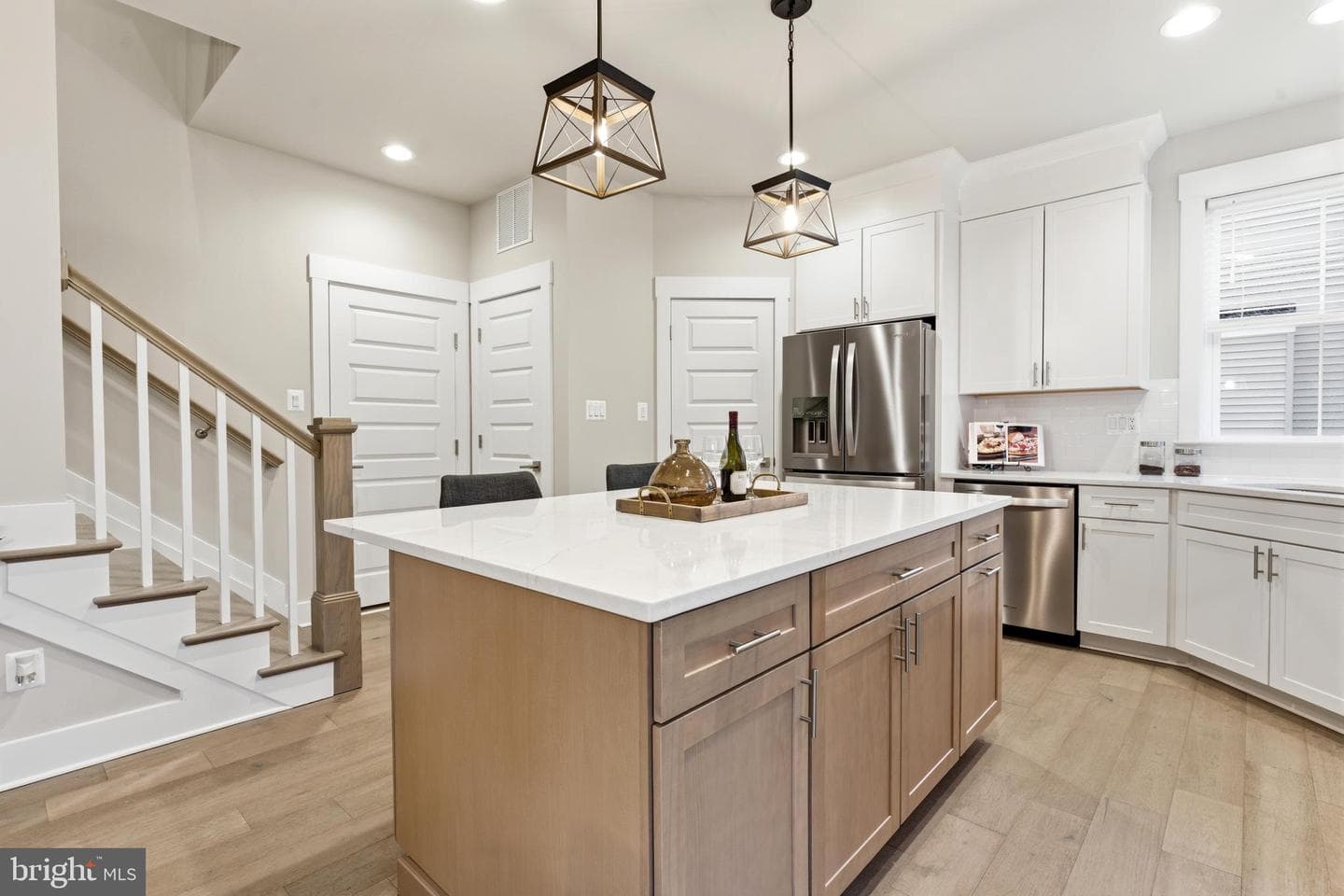 2036 William Avenue photo 21