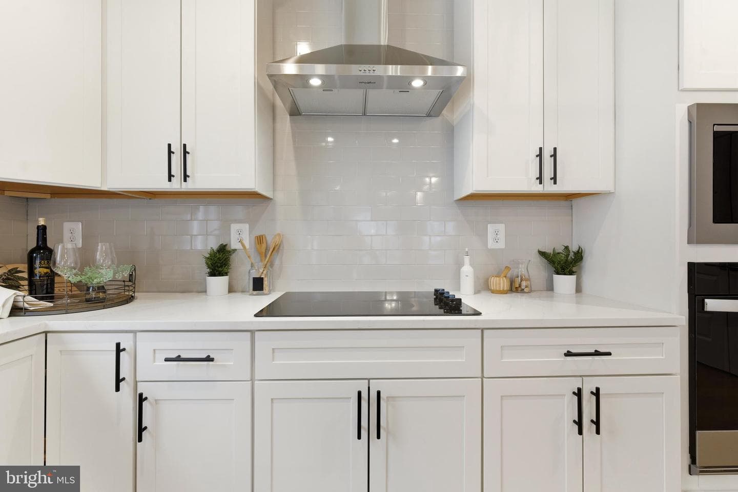 2032 William Avenue photo 15