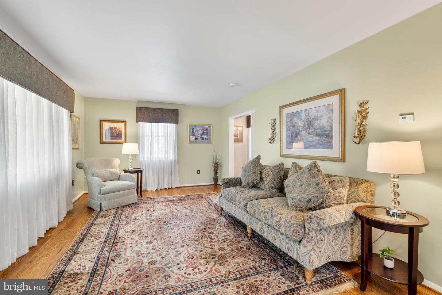 907 Arran Road photo 2