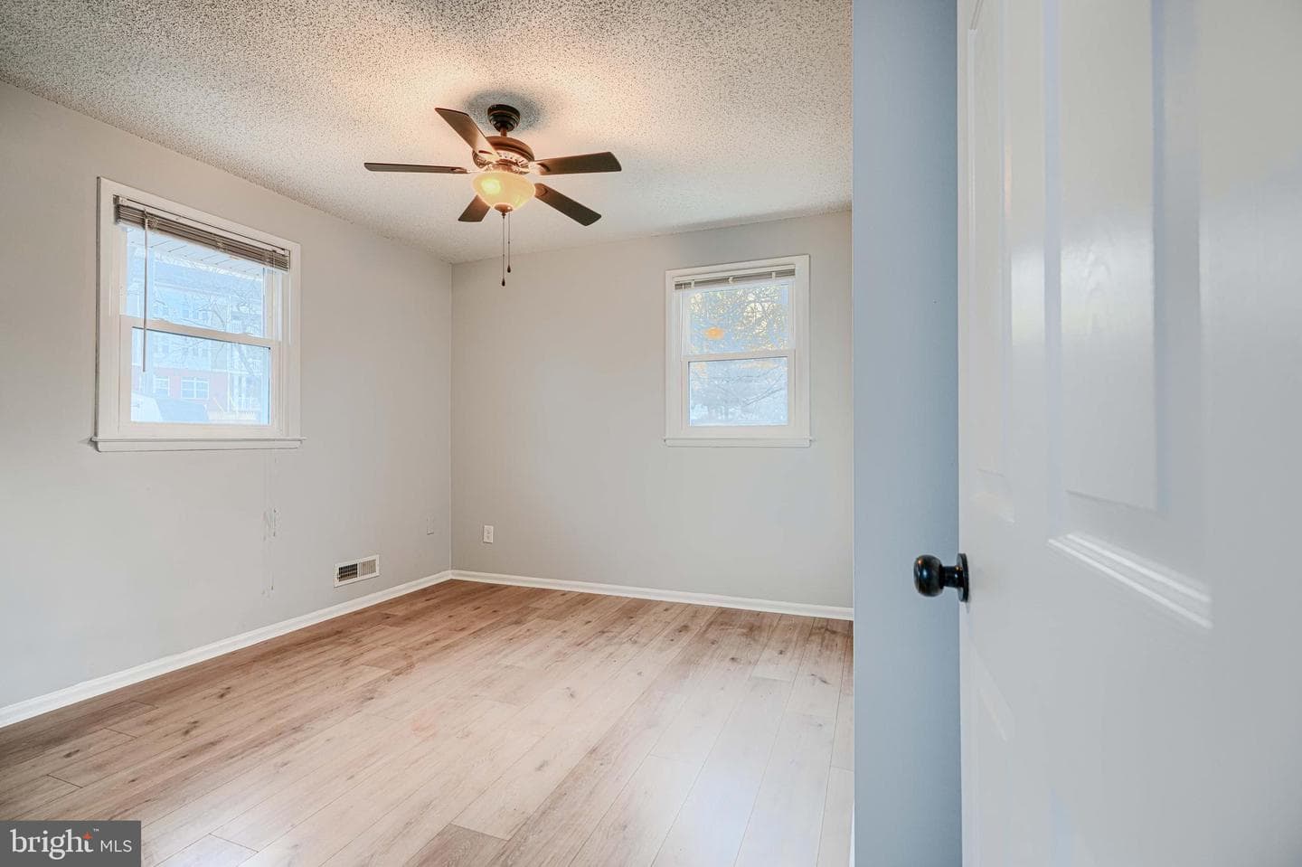 8523 Fieldway Drive photo 17