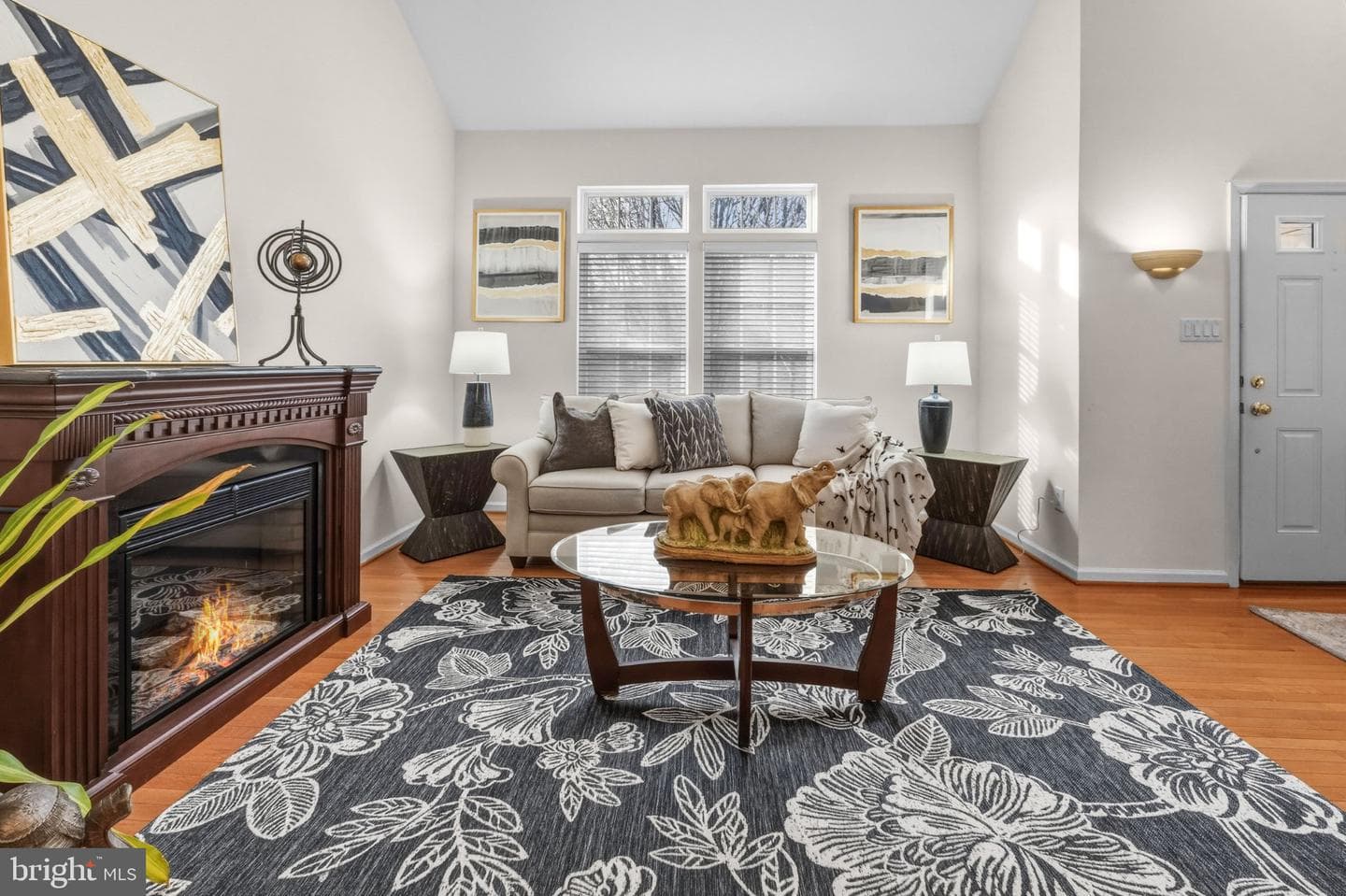 4223 Chastetree Court photo 3