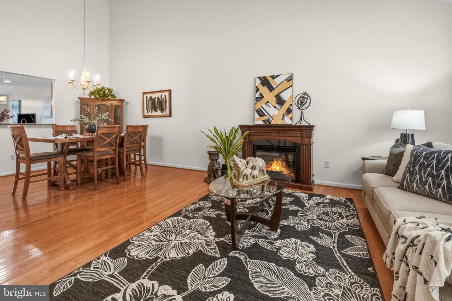 4223 Chastetree Court photo 5