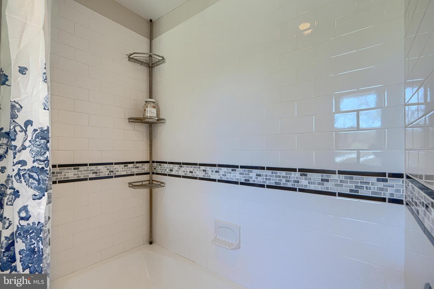 1723 W Joppa Road photo 37