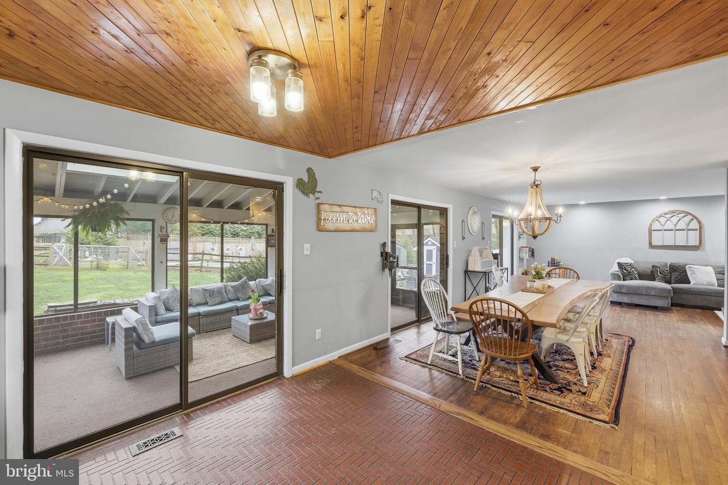 3413 Englemeade Road photo 12