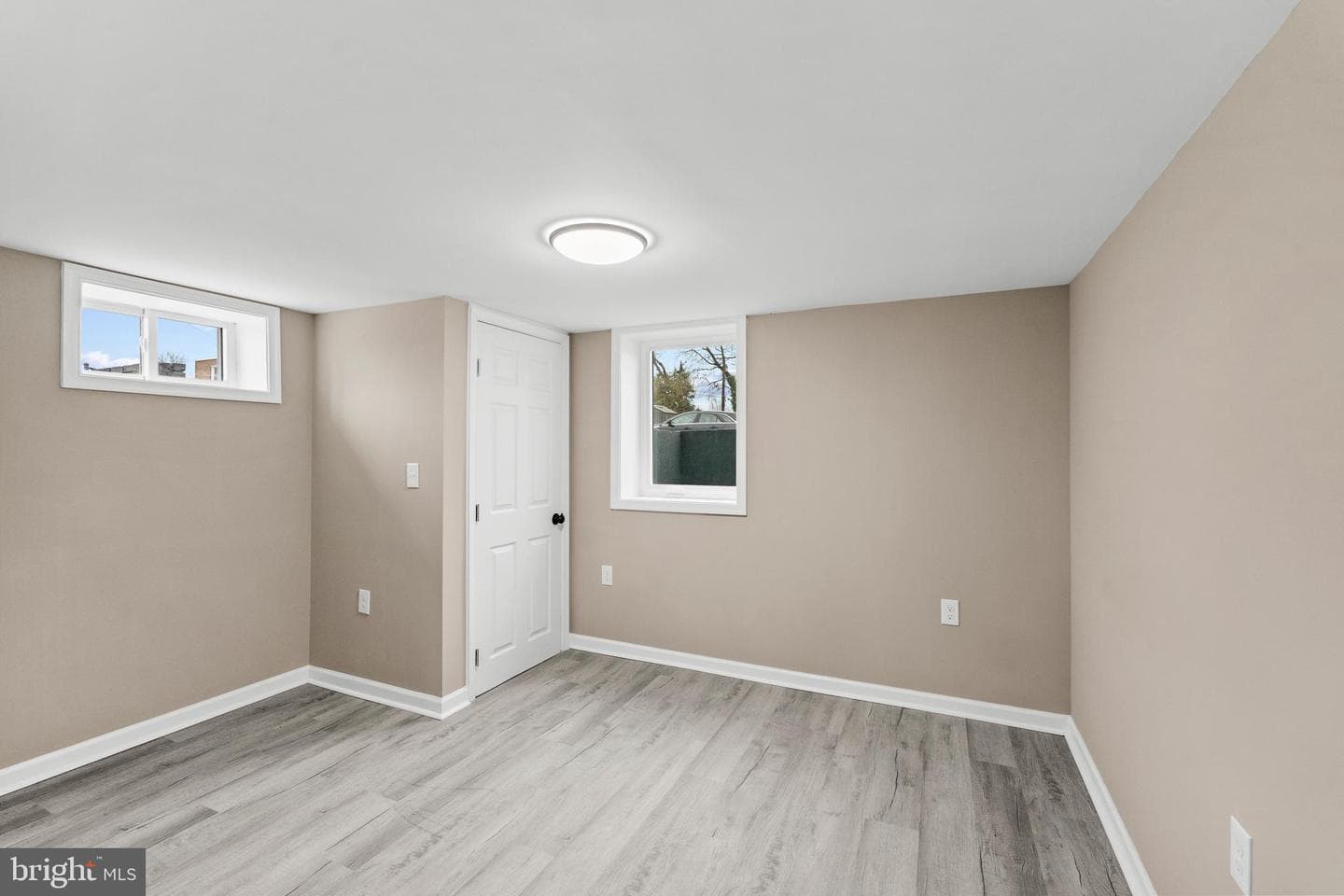 2901 Michigan Avenue photo 25