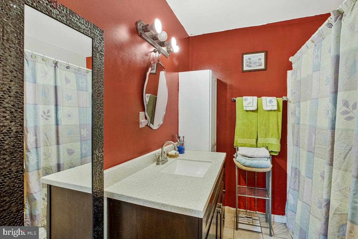 1010 Chesaco Avenue photo 16