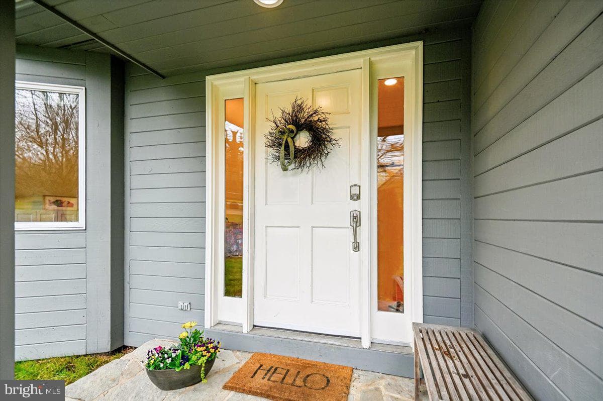 308 W Wind Road