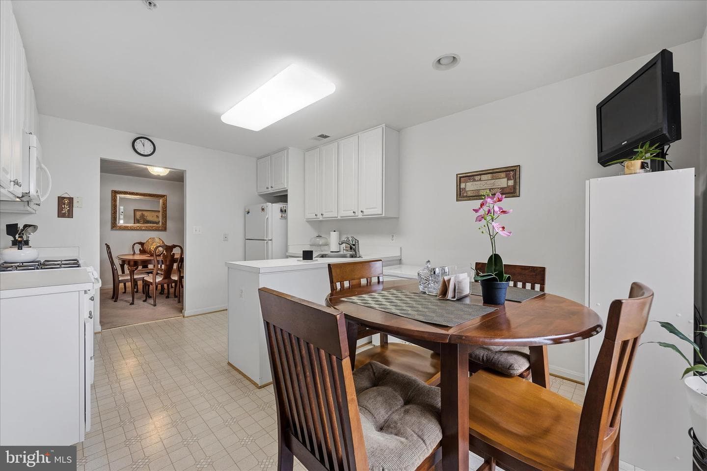 9400 Wordsworth Way #204 photo 24
