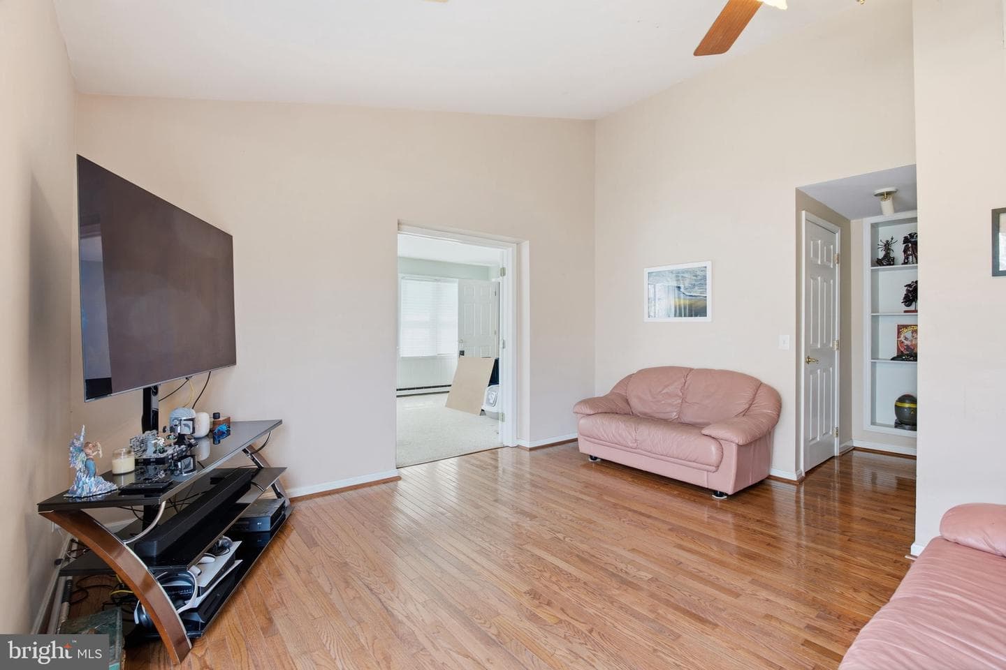 14115 Manor Road photo 10