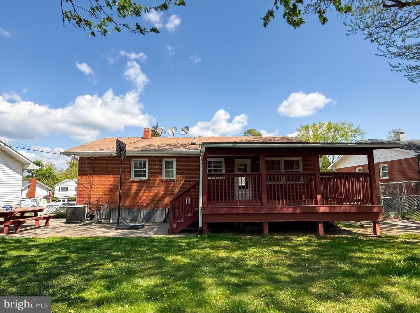 8907 Maplebrook Road photo 14