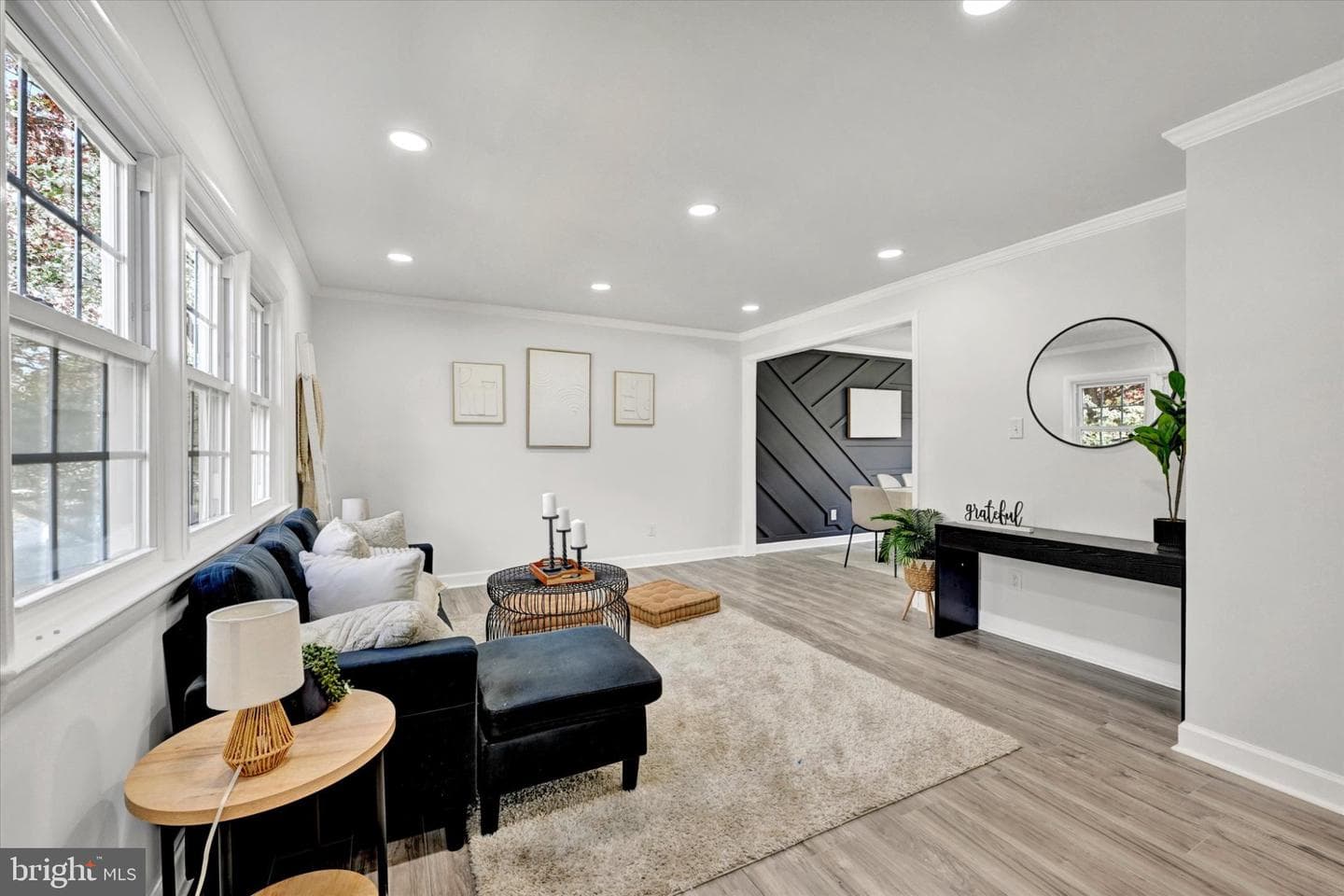 119 Rockrimmon Road photo 2