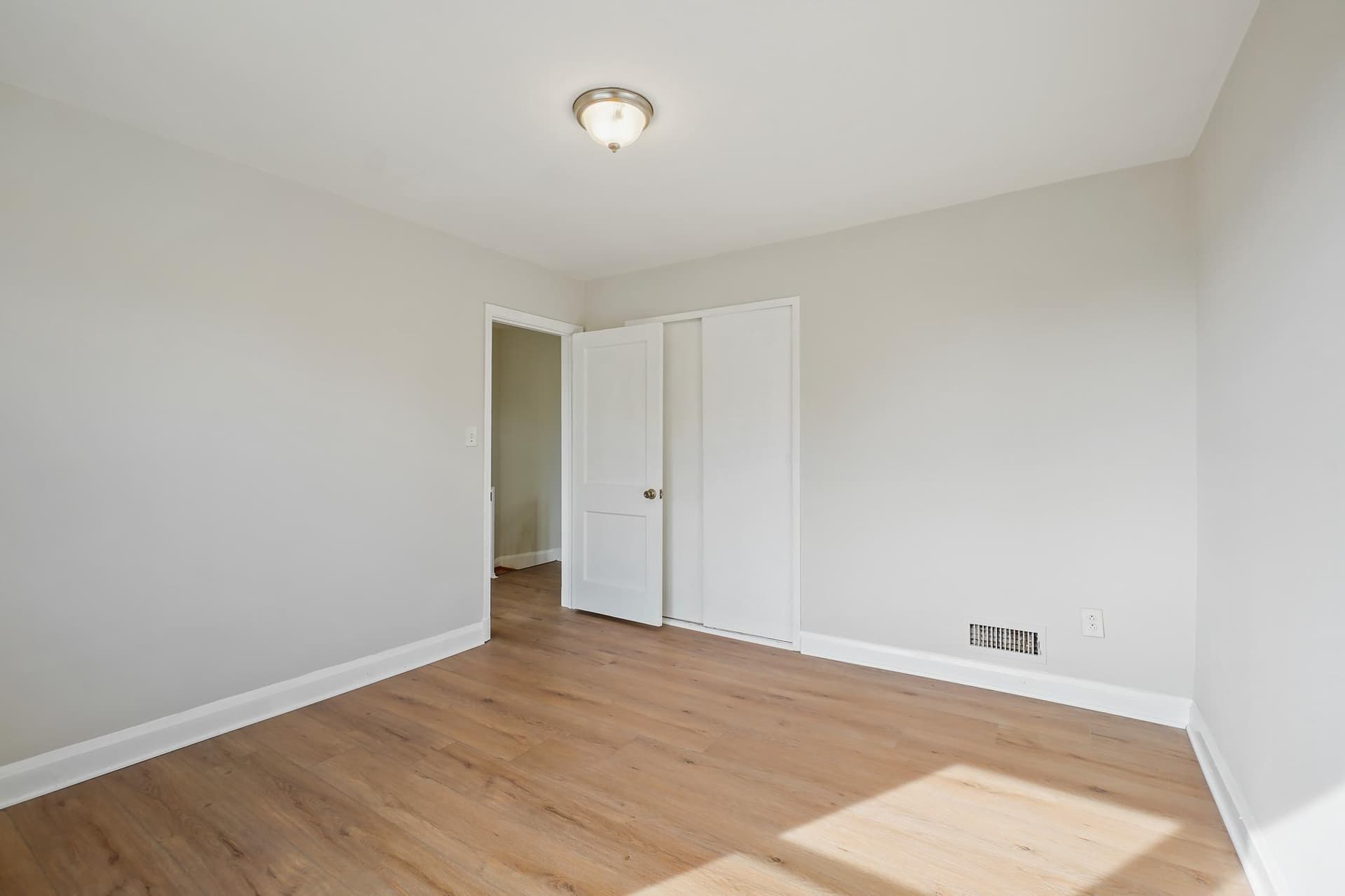 162 Cherrydell Road photo 15