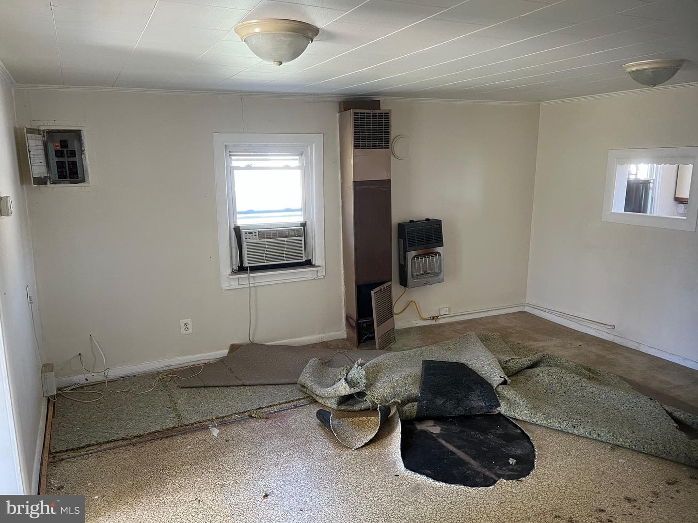 8019 Edgewater Avenue photo 12