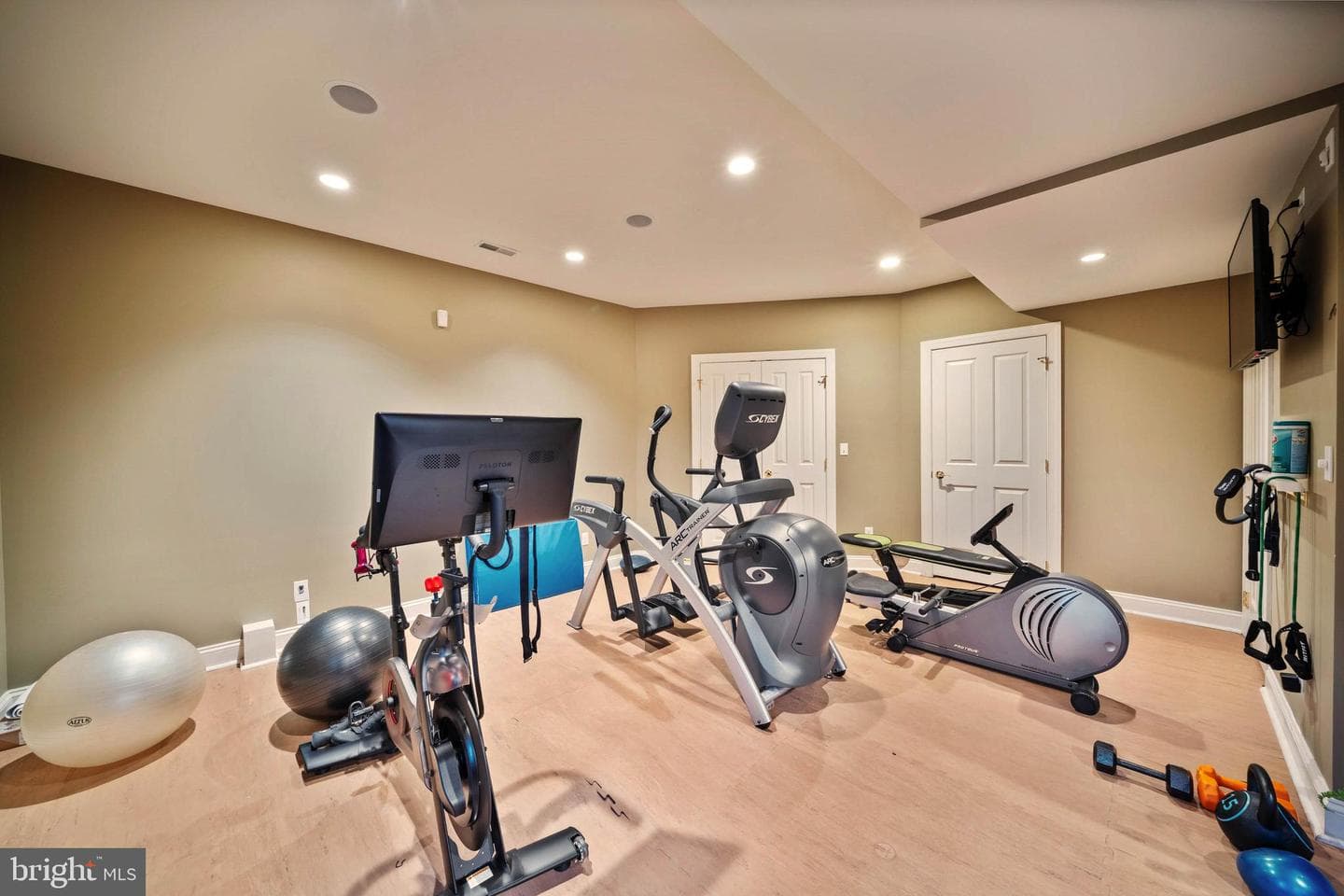 11 Hillsyde Court photo 25