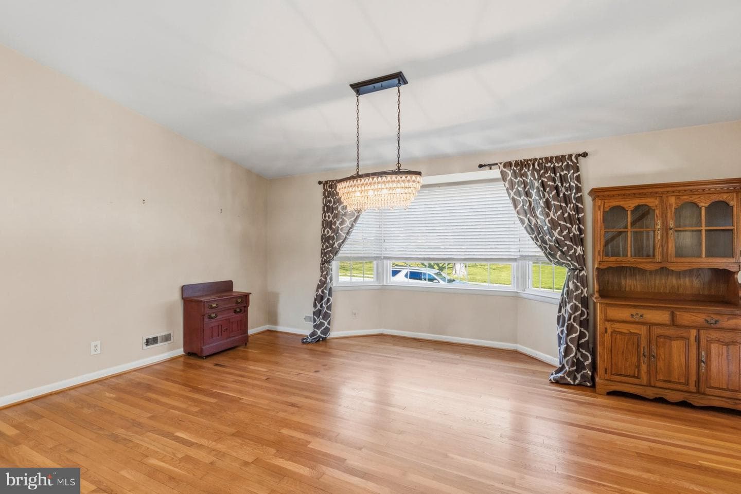 2413 Spring Lake Drive photo 14