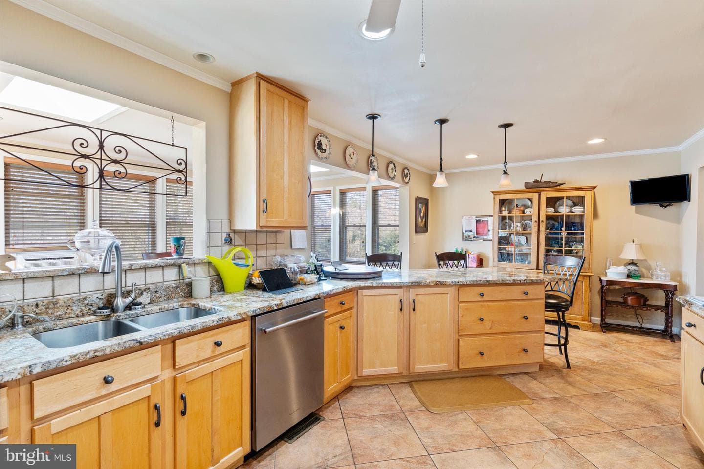 14210 Manor Road photo 6