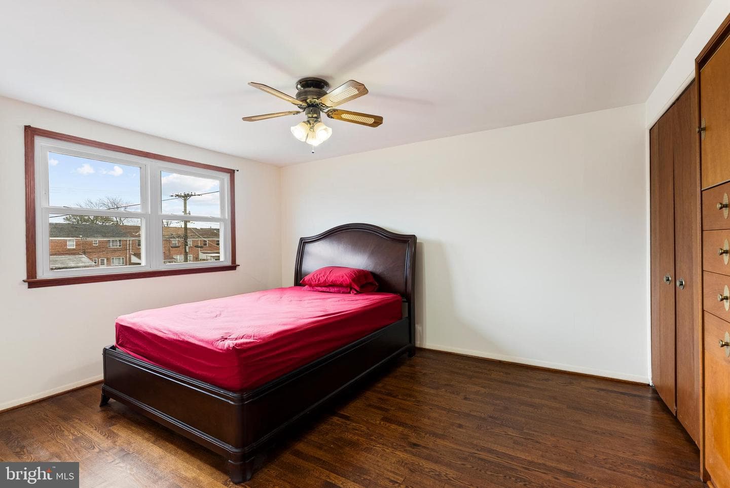 1041 Foxwood Lane photo 23