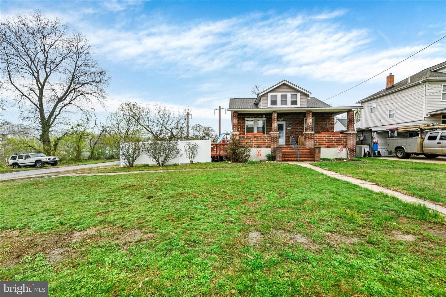 4630 Magnolia Avenue photo 3