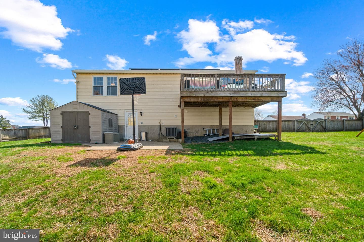 9469 Seven Courts Drive photo 29