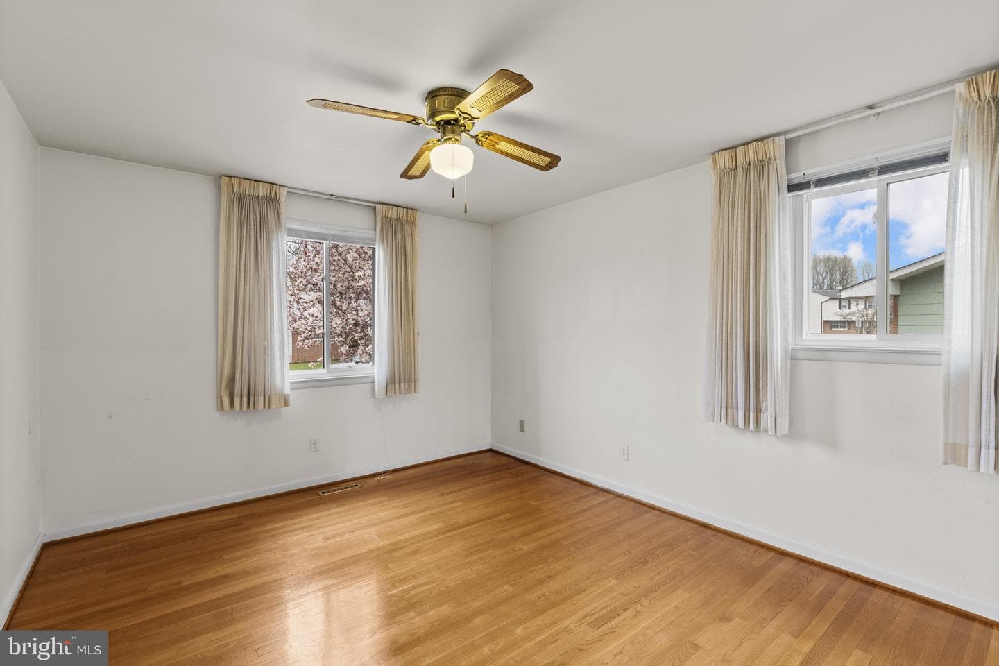 8701 Allenswood Road photo 12