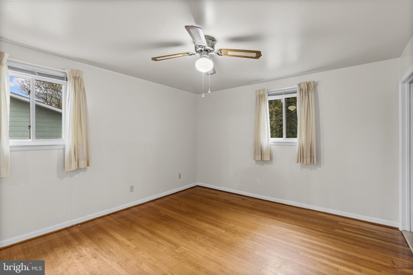 8701 Allenswood Road photo 17