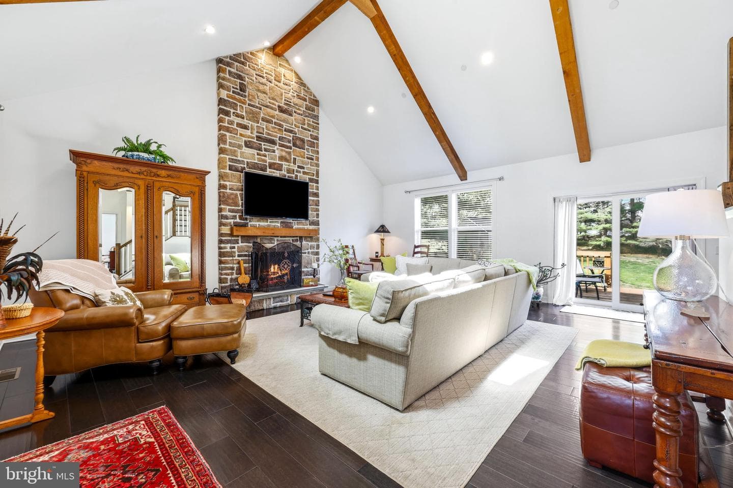 4126 Hedgehill Lane photo 3