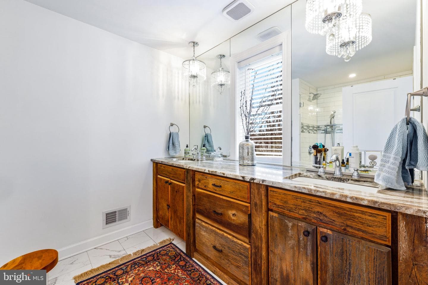 4126 Hedgehill Lane photo 31