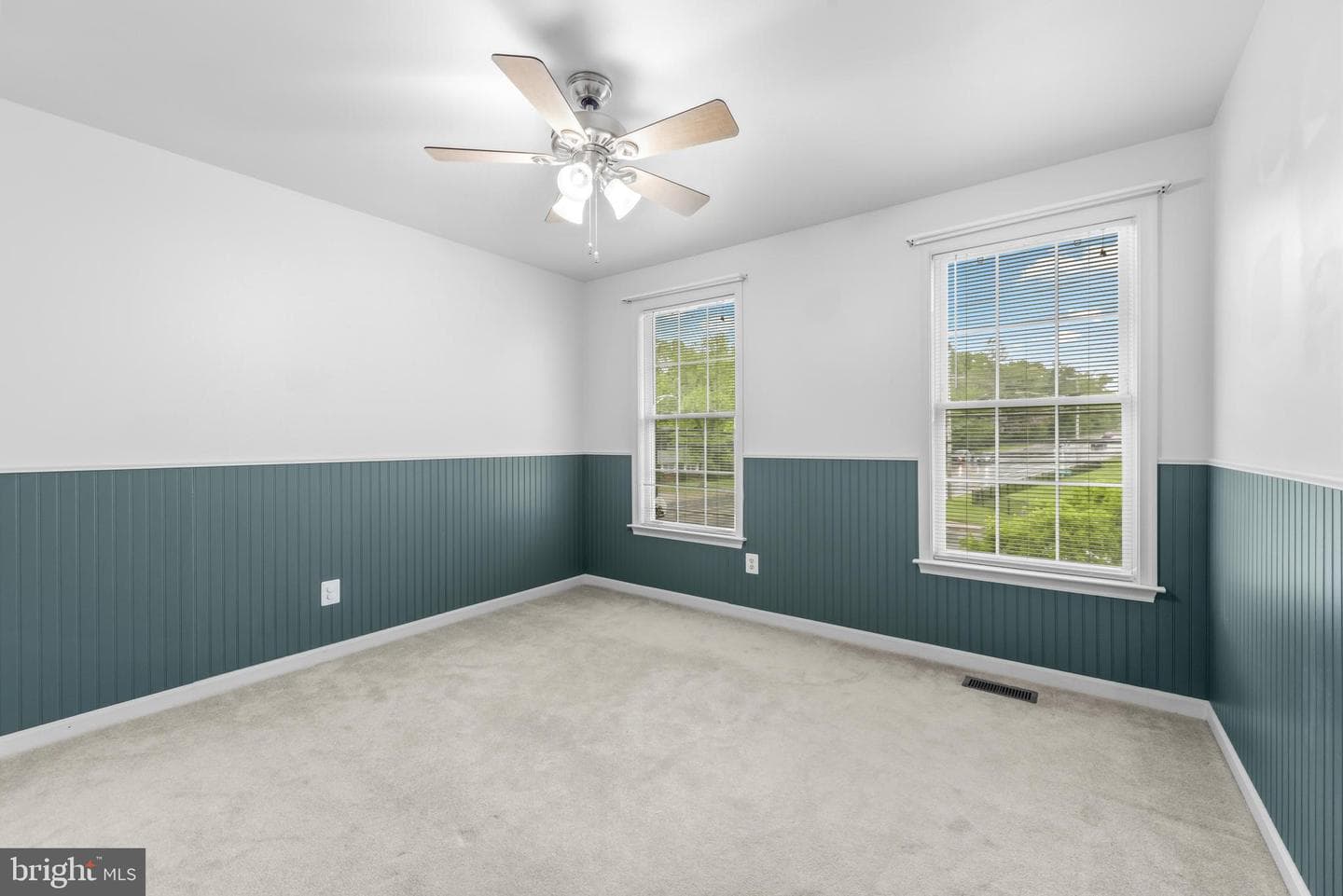 9001 Hines Road photo 32