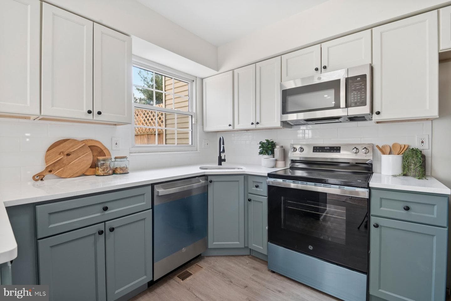 7 Prestwick Square photo 15