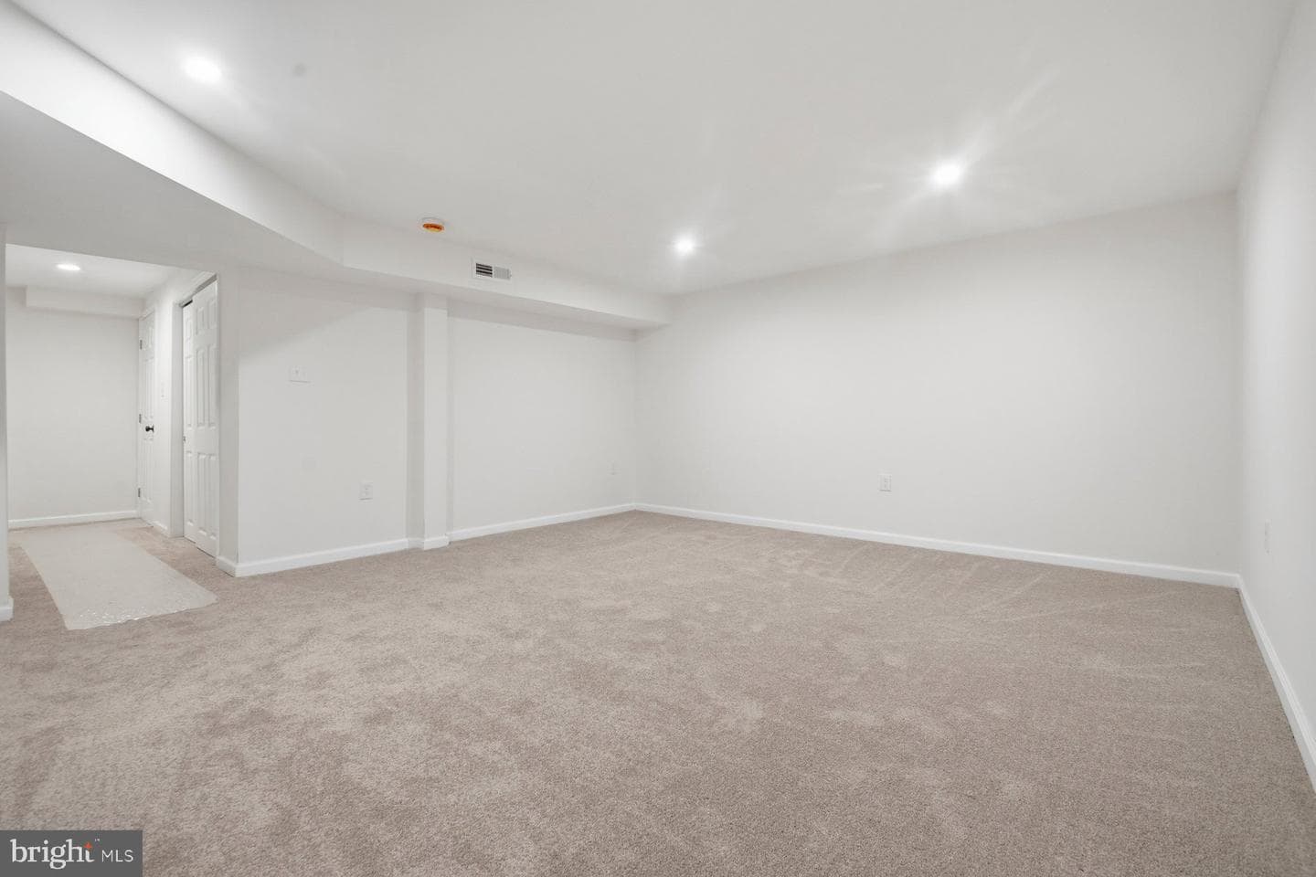 7 Prestwick Square photo 28