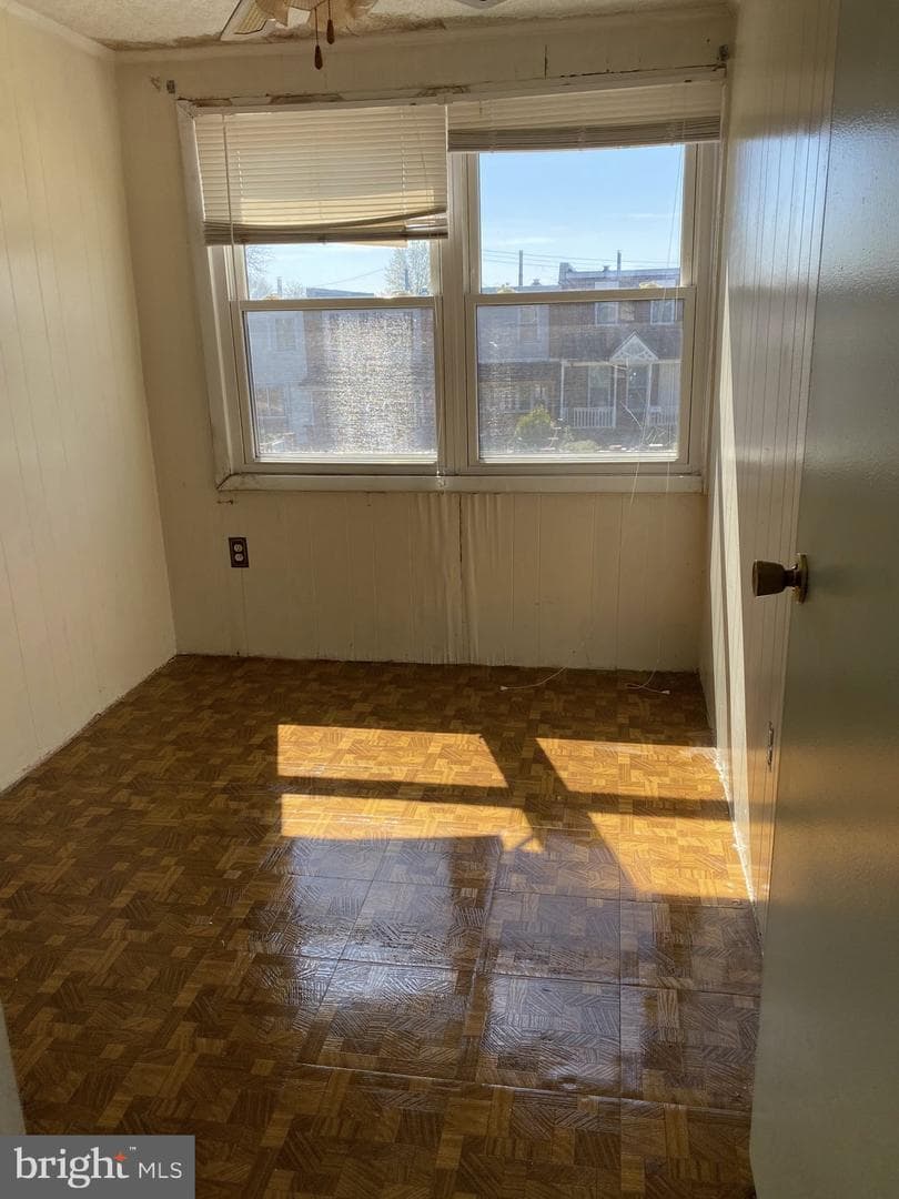 8048 Eastdale Road photo 13