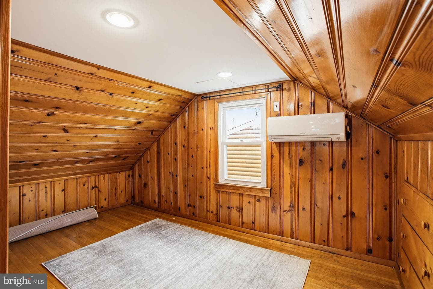8209 Longpoint Road photo 24