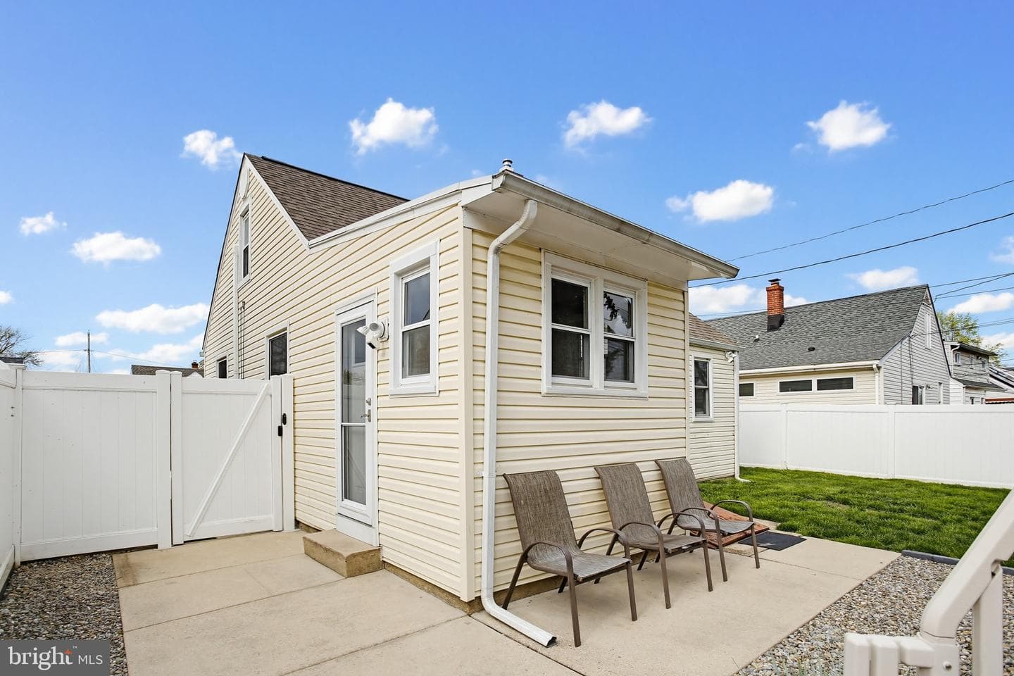 8209 Longpoint Road photo 30