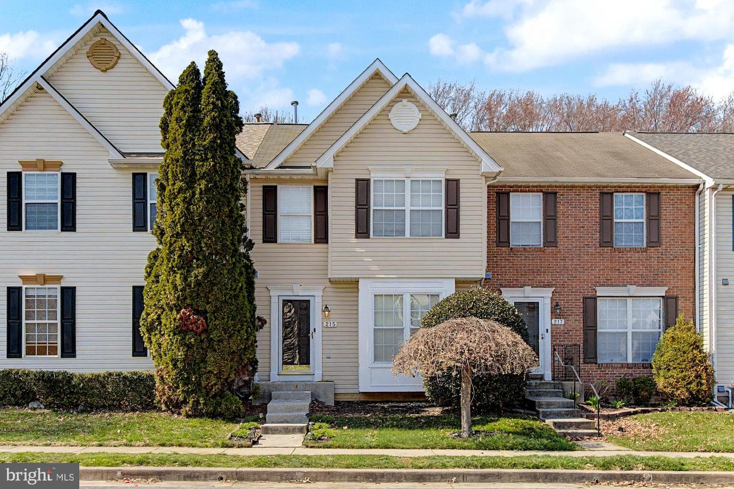 215 Carolstowne Road photo 3