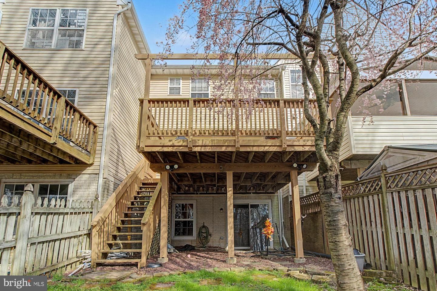 215 Carolstowne Road photo 46