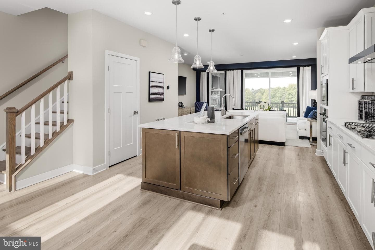 6650 Camden Street photo 3